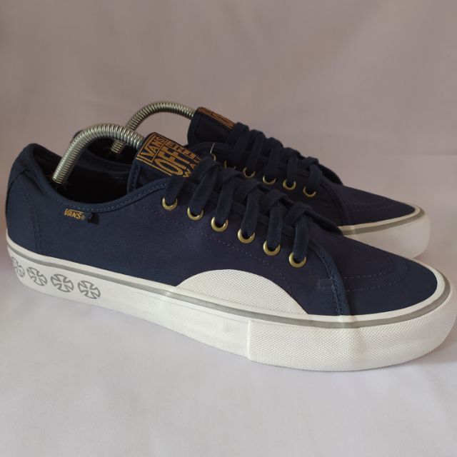 av pro vans