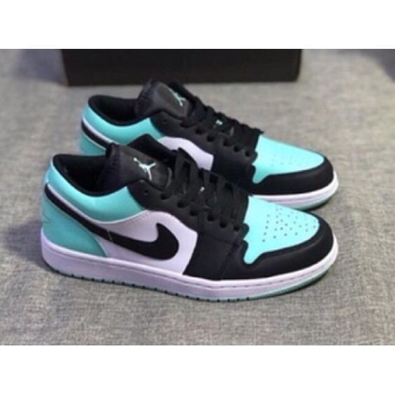 aj1 low blue toe
