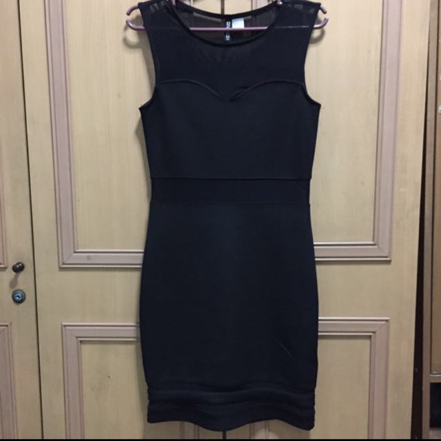 h&m black tight dress