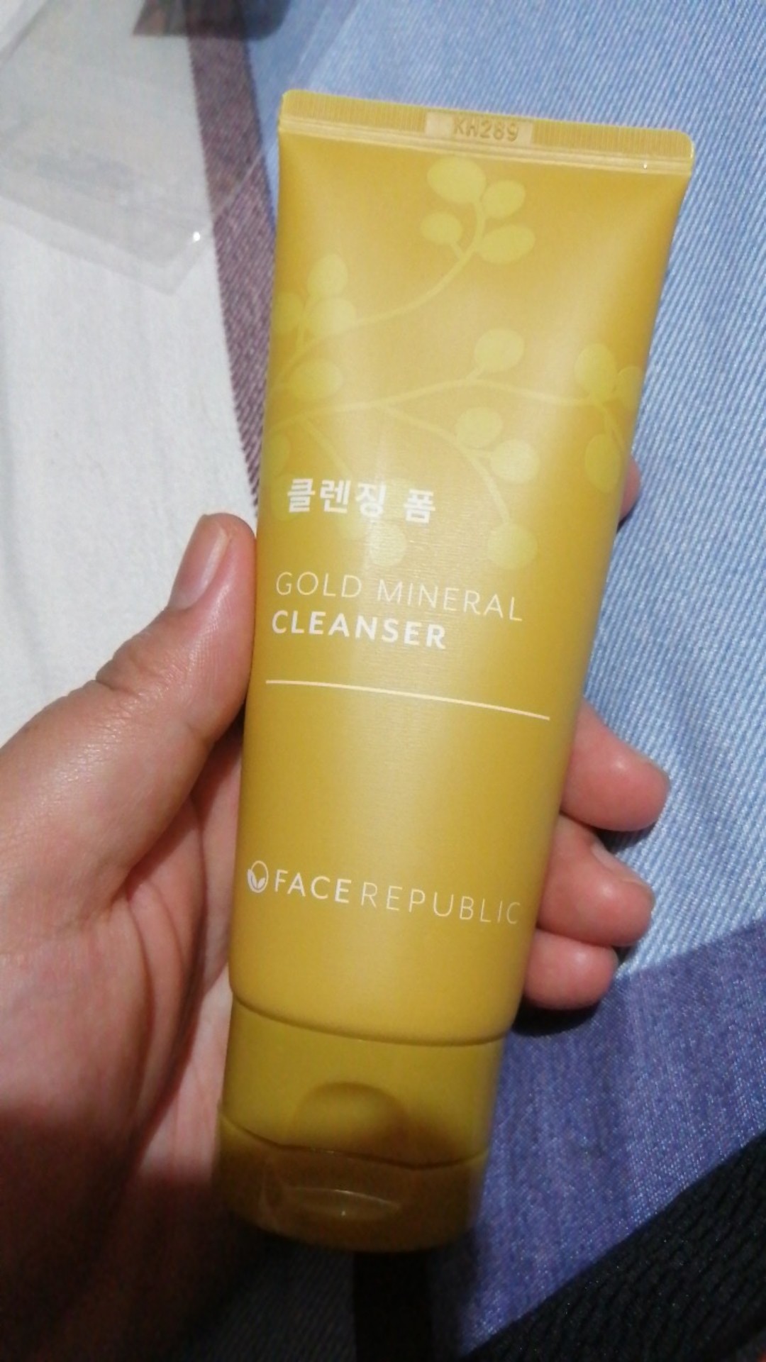 face republic gold mineral cleanser price