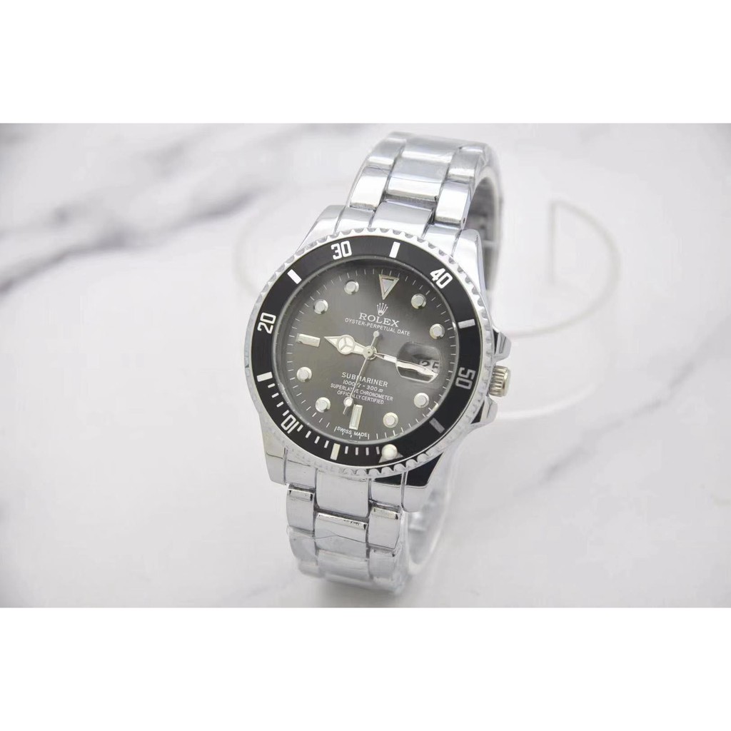michael kors smart watch waterproof