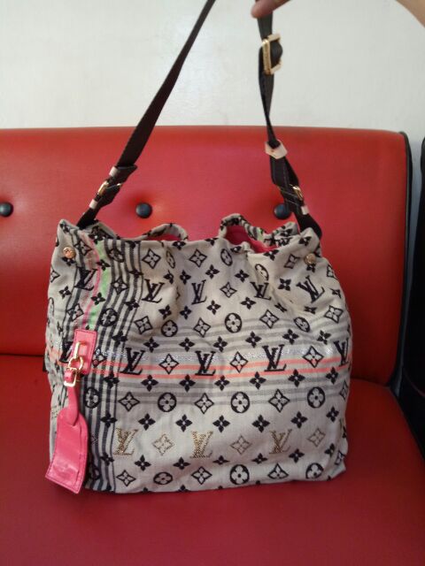 cheche louis vuitton