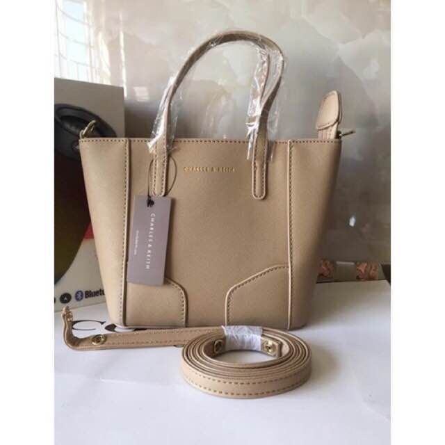 charles n keith bag