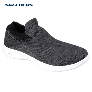 studio skechers