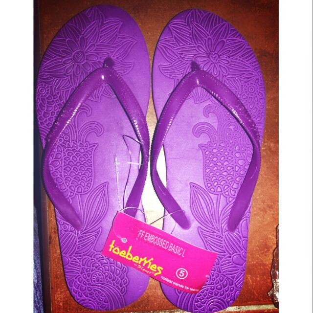 toeberries slippers price