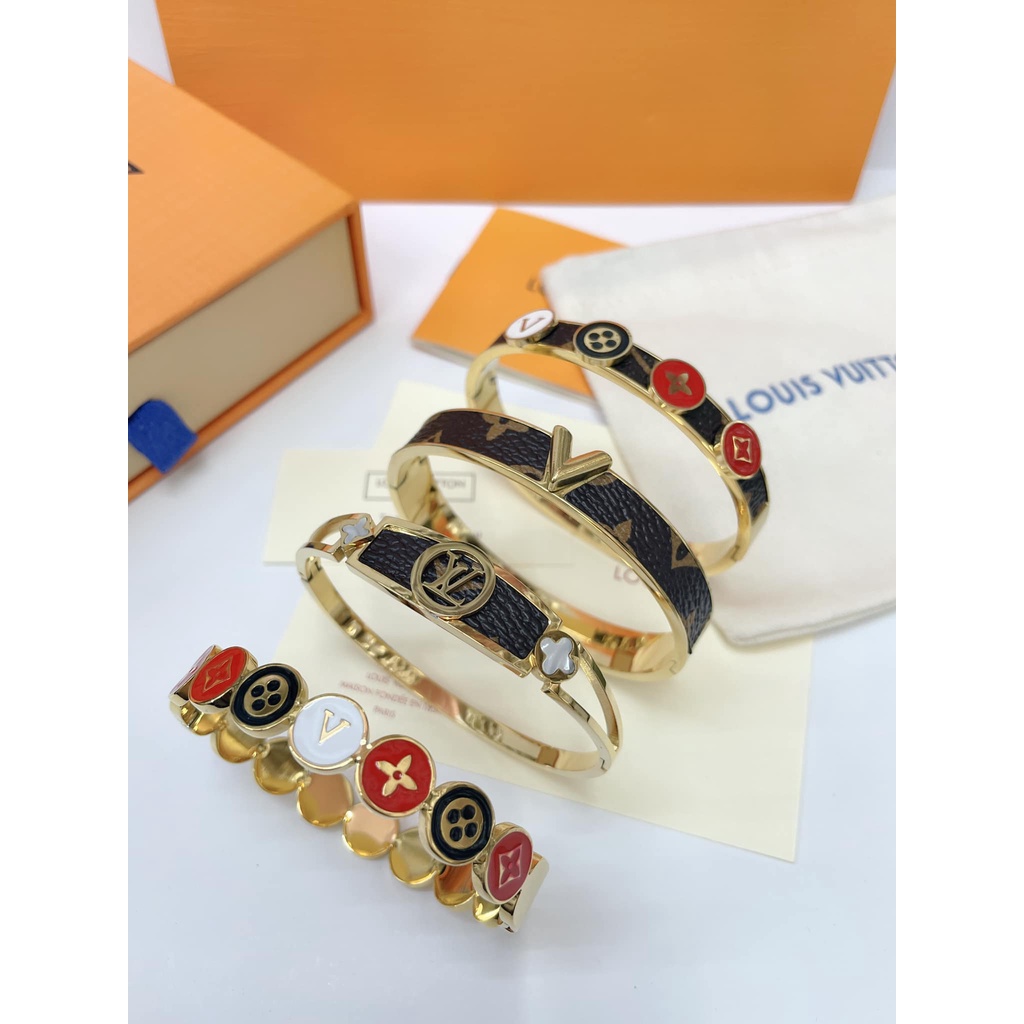 RM LV STAINLESS BANGLES(ASSTD) | Shopee Philippines