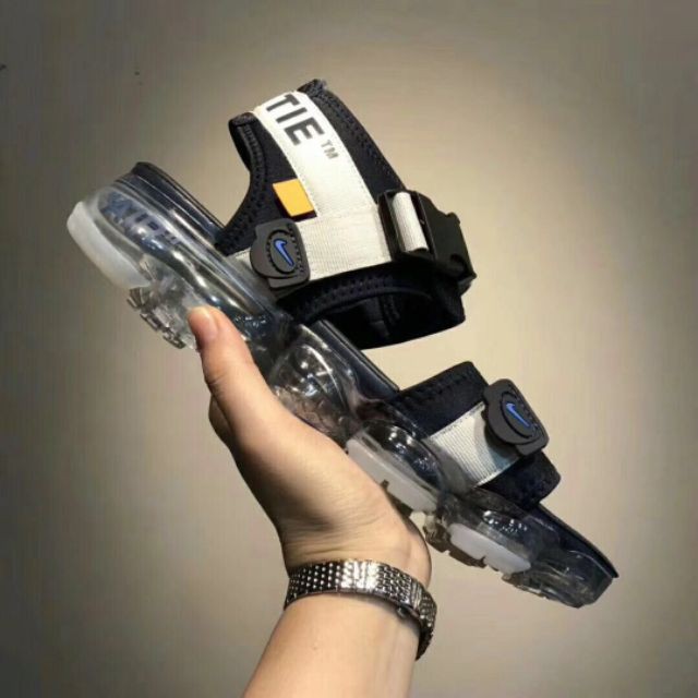 nike off white sandals vapormax