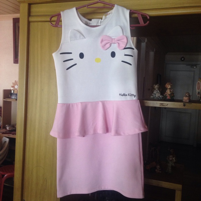 h&m hello kitty dress