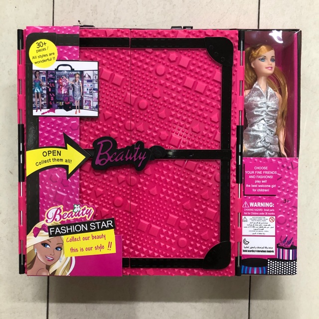barbie con closet