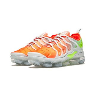 nike vapormax plus orange and white