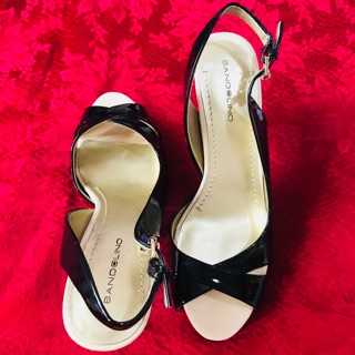 bandolino slingbacks