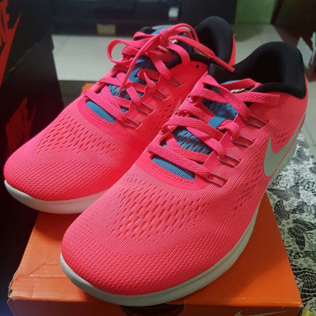 nike free rn 0.5