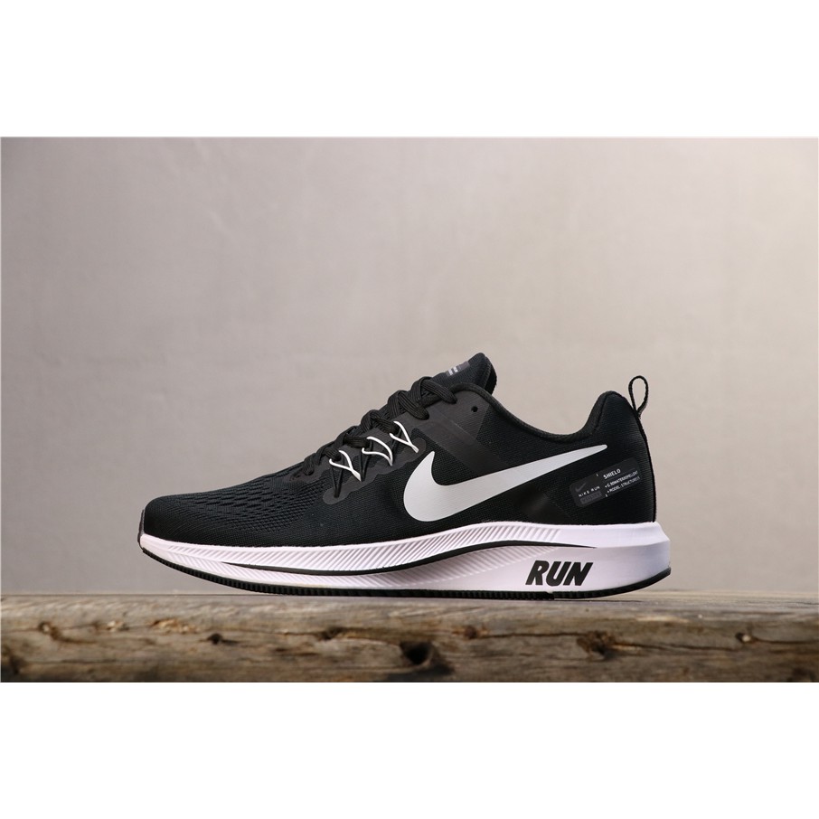 nike air zoom structure 15