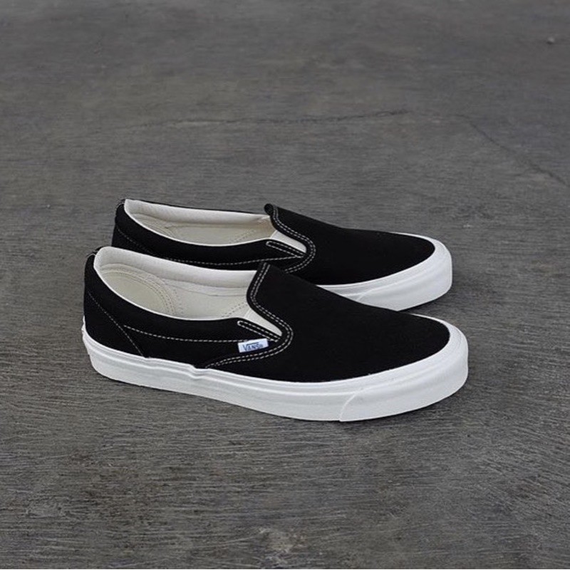 vans shoes slip on black and white