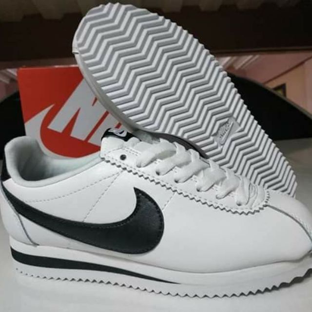 nike cortez 2000
