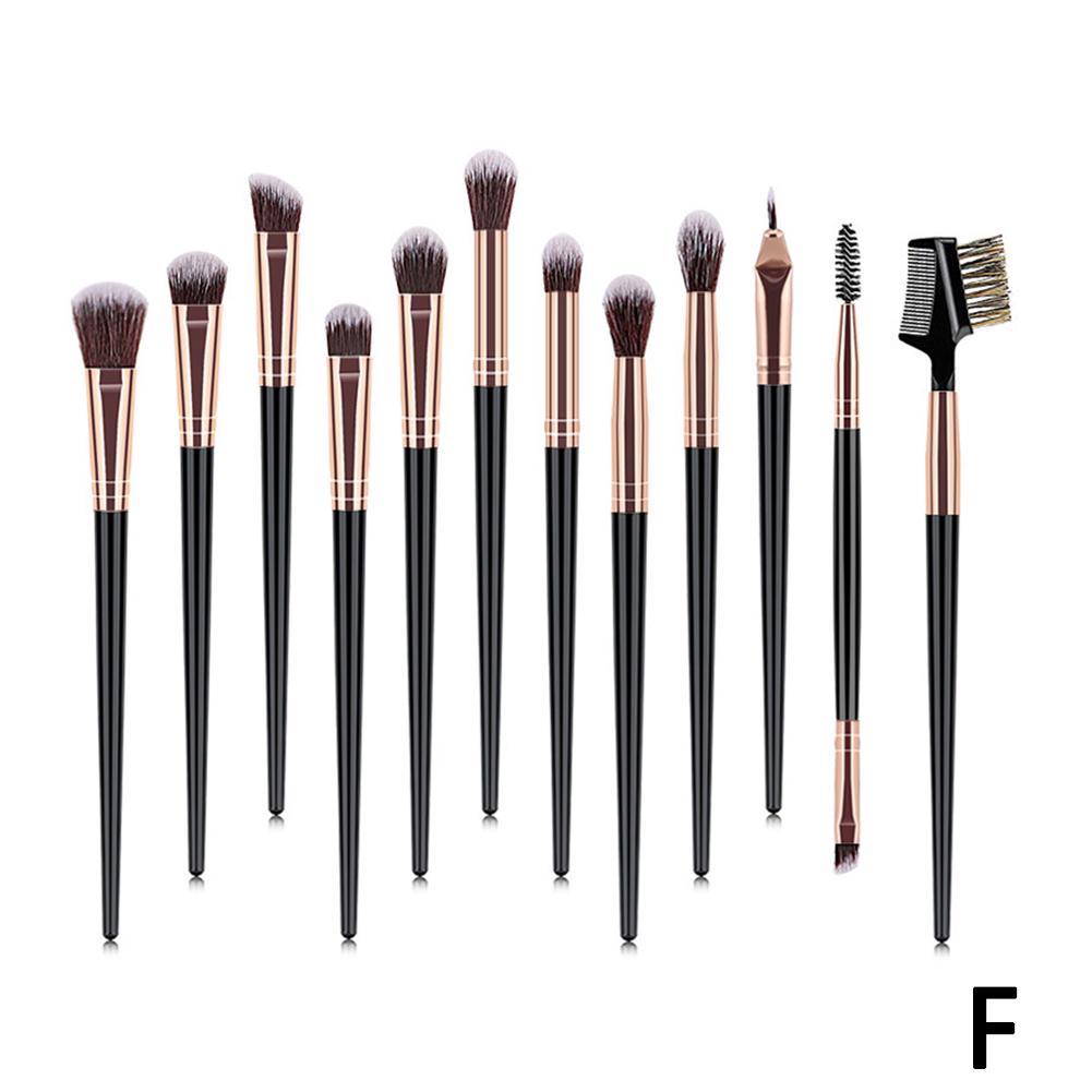 makeup brushes for blending