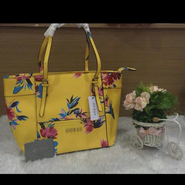 guess yellow handbag