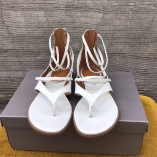 charles and keith sandals sale
