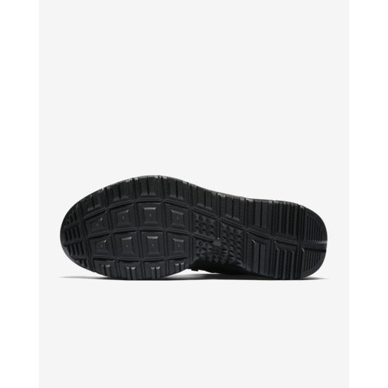 nike combat boots black