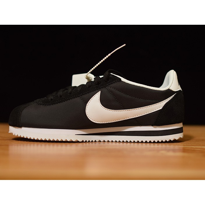 nike classic cortez nylon black