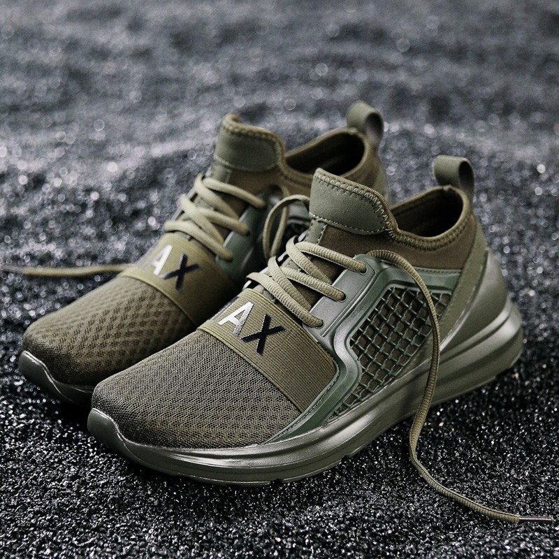 army green gym shoes