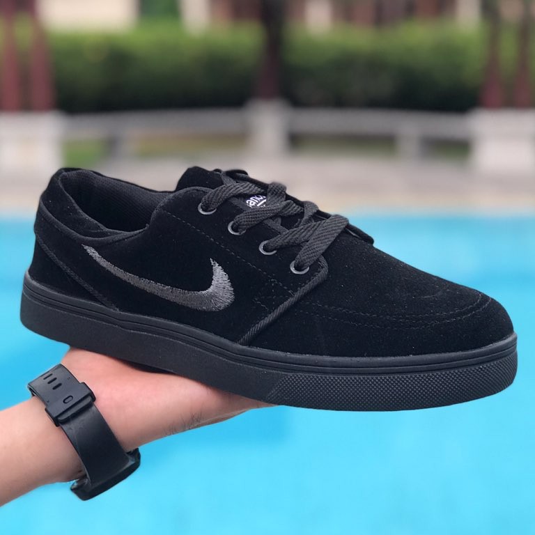 nike court borough low men