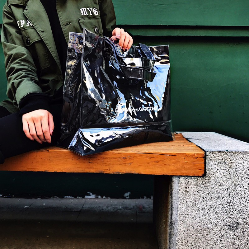 comme des garcons pouch