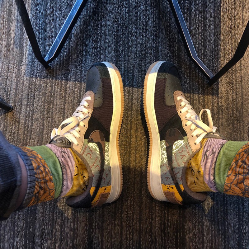 travis scott air force 1 on foot