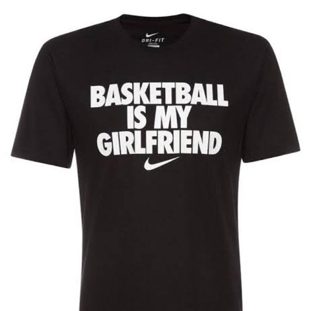 apretón Guinness Colibrí Nike basketball is my girlfriend T-shirt | Shopee Philippines