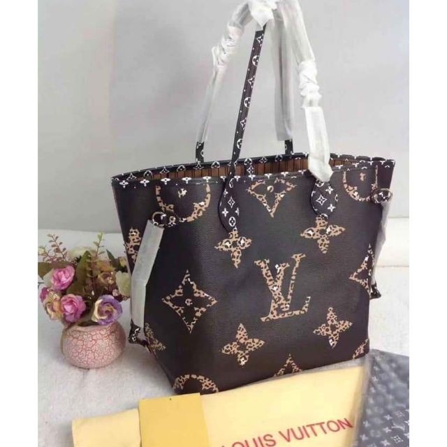 louis vuitton neverfull new design