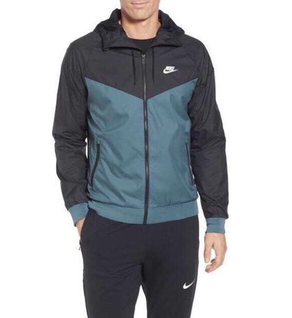 nike windbreaker black and blue