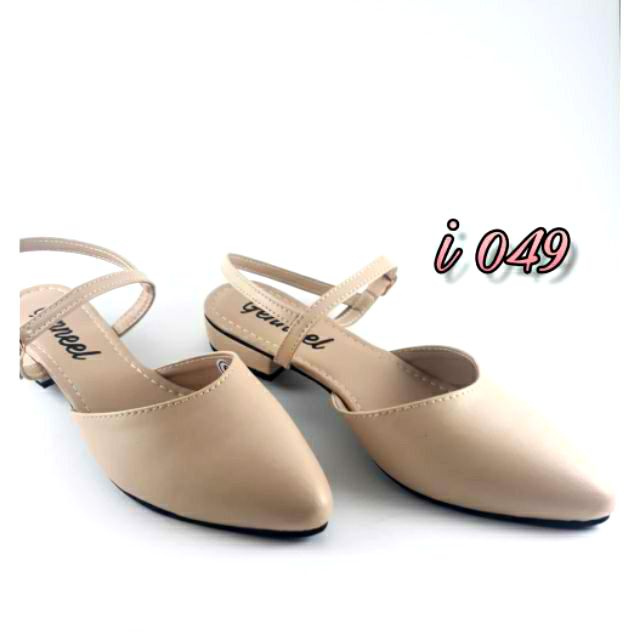 block mules shoes