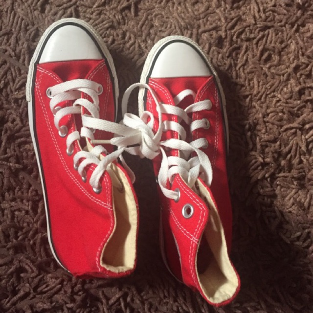 converse mall