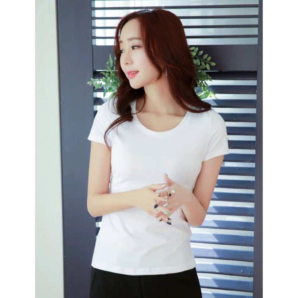 white t shirt outfit womens