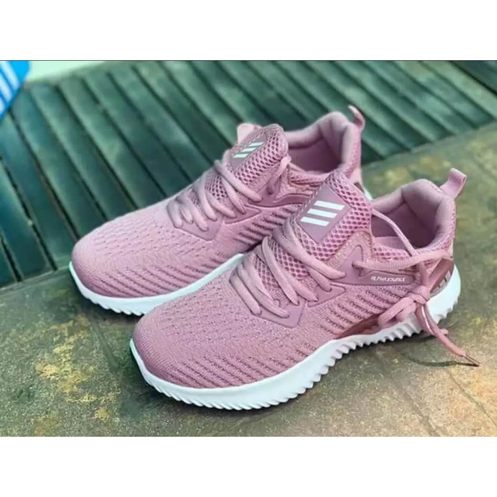 slip on running shoes womens