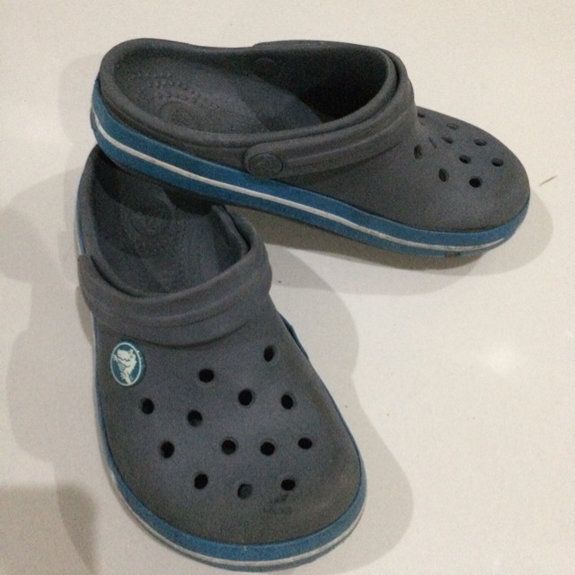 crocs for 4 year old