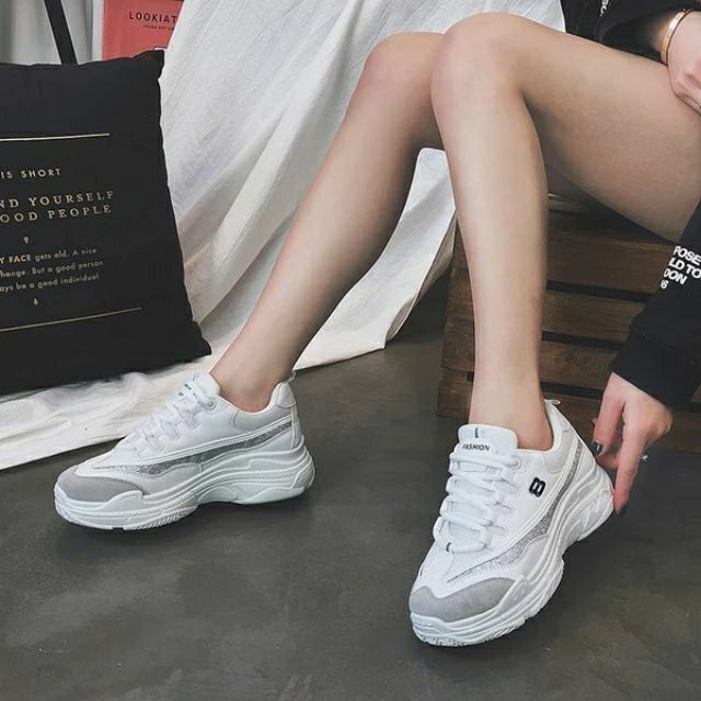 shopee white shoes