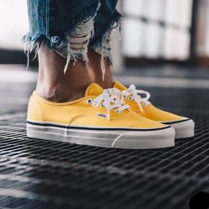 vans original yellow