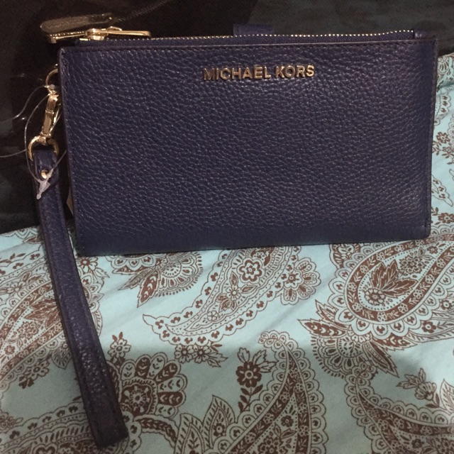 mk wristlet price