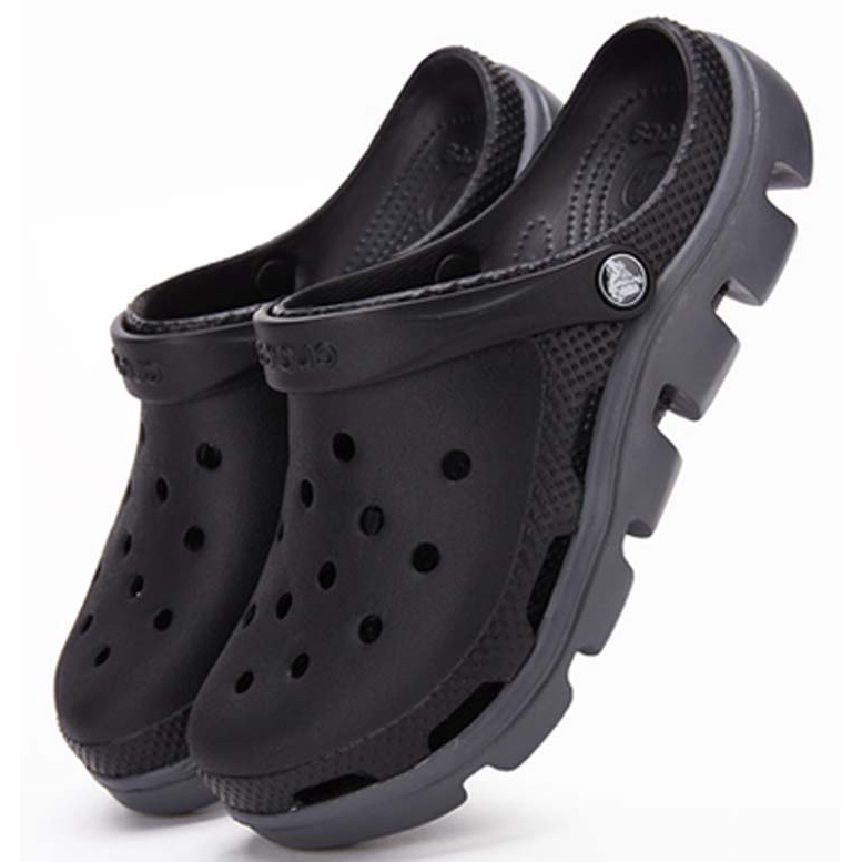 crocs beach shoes