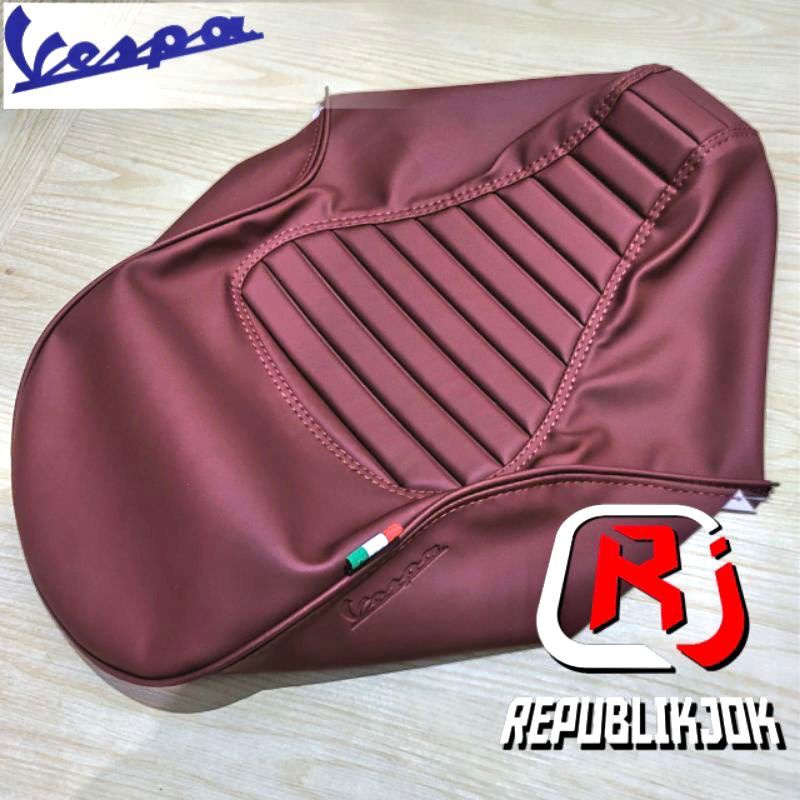 DIEFFE Vespa ET3 Primavera 002 Two-Seater Long Saddle With Lock – Made In Italy