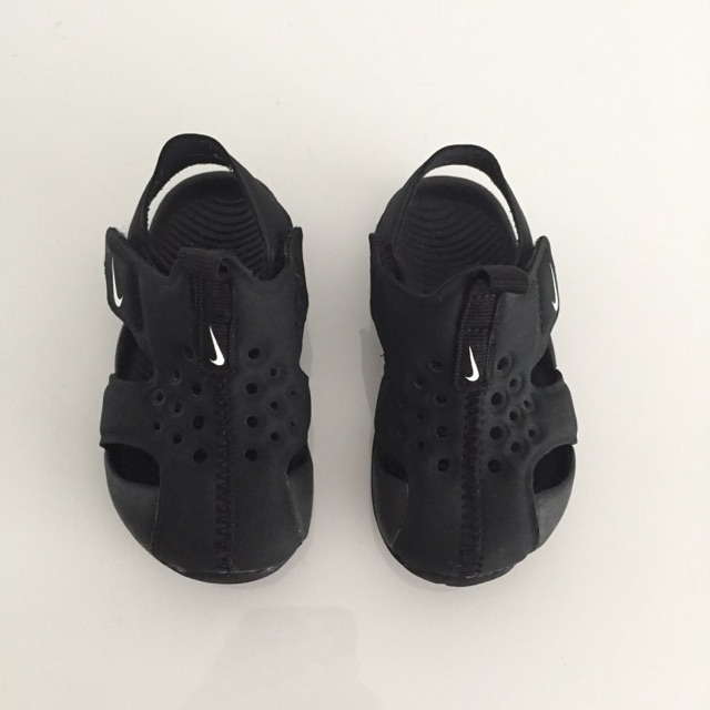 nike sandals for toddlers
