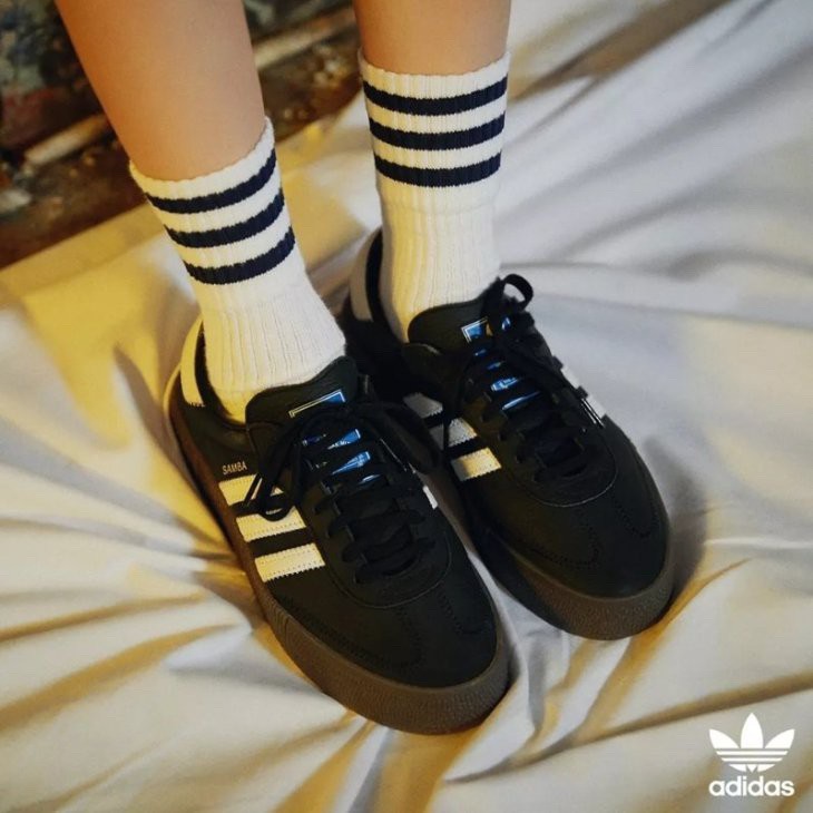 muffin shop adidas