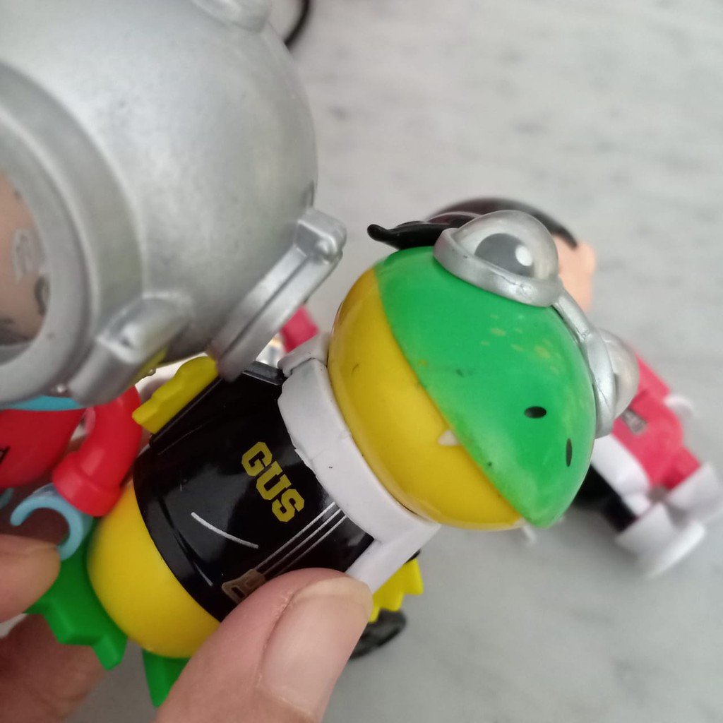 Ryan world ryan's toy review youtuber Ryans world mystery figure gus