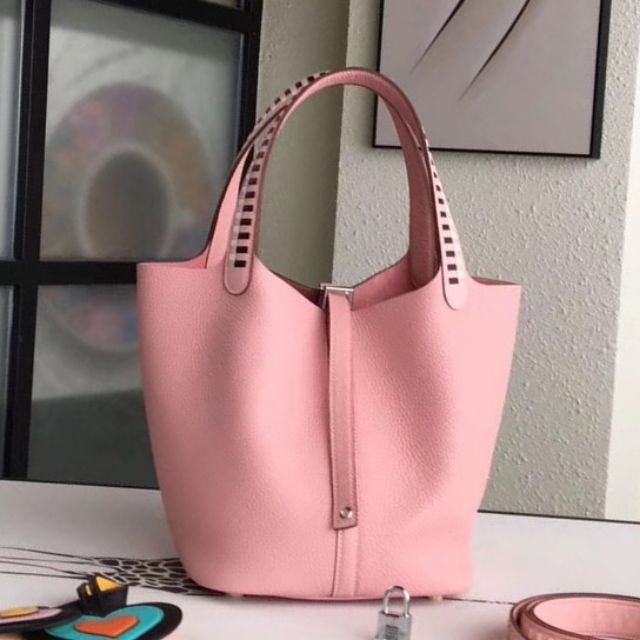 23+ Hermes Picotin 18 Ostrich Price PNG
