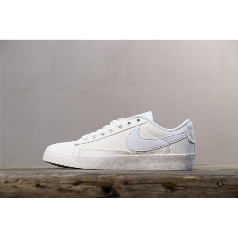 blazer studio low