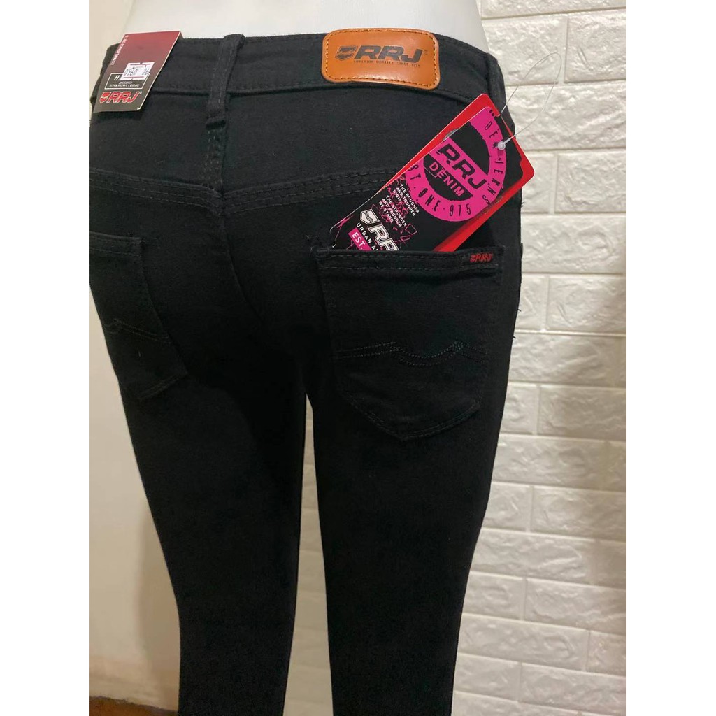 do skinny jeans stretch