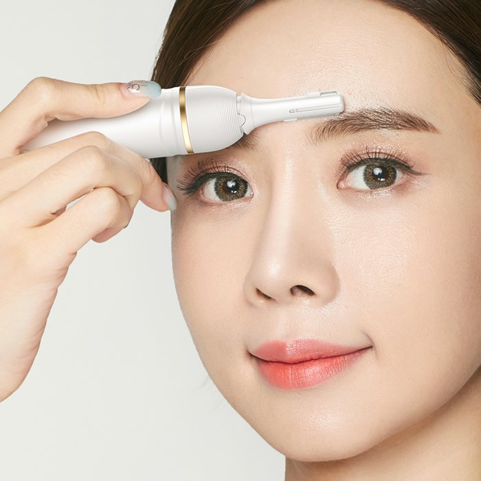 eyebrow trimmer video