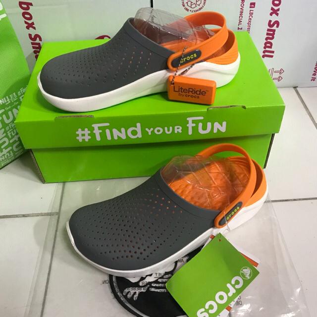 crocs grey orange