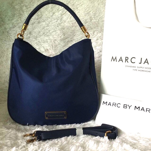 marc jacobs hobo shoulder bag